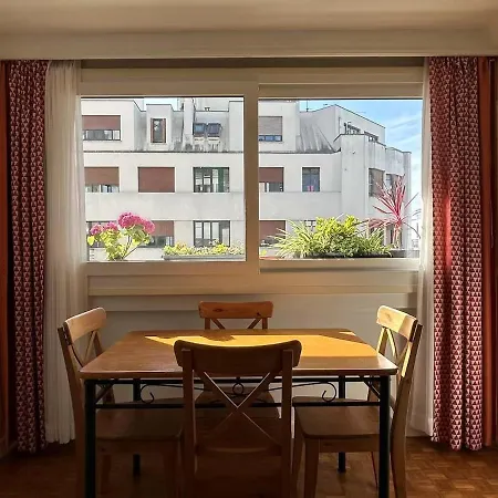 Vue Sur La Tour Eiffel, Agreable T2 Apartment *